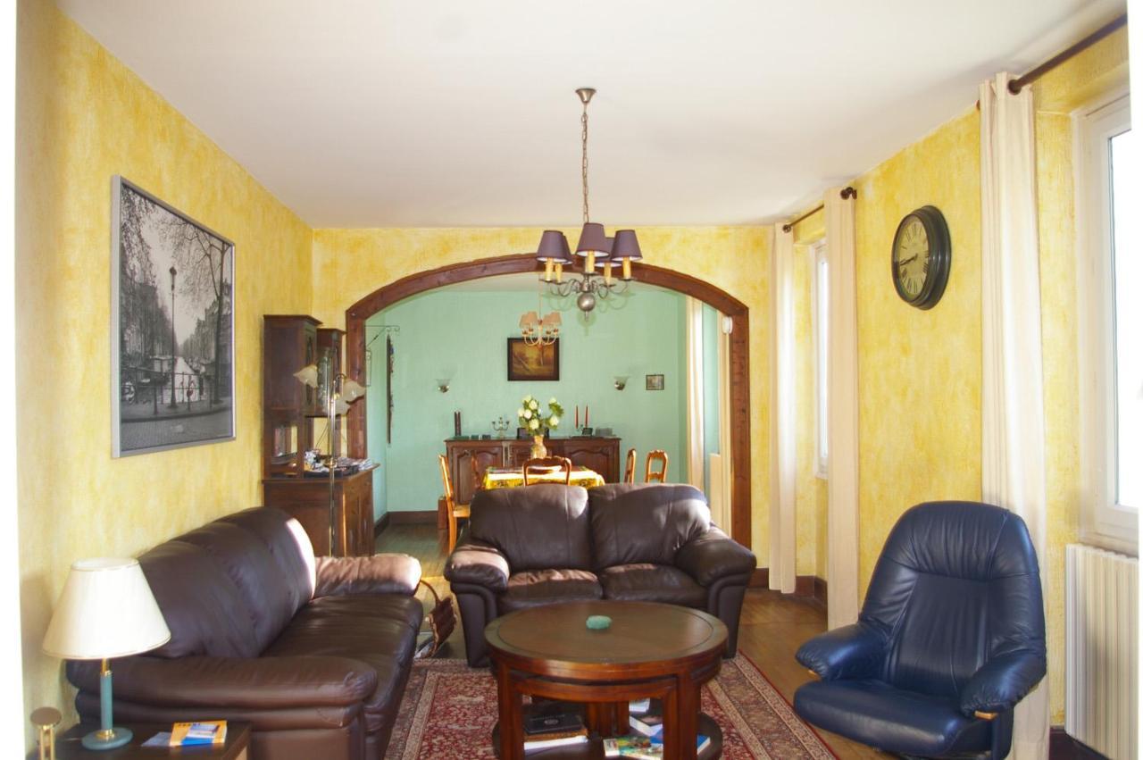 Bed and Breakfast Au Catalpa La Chapelle-Faucher Exterior foto