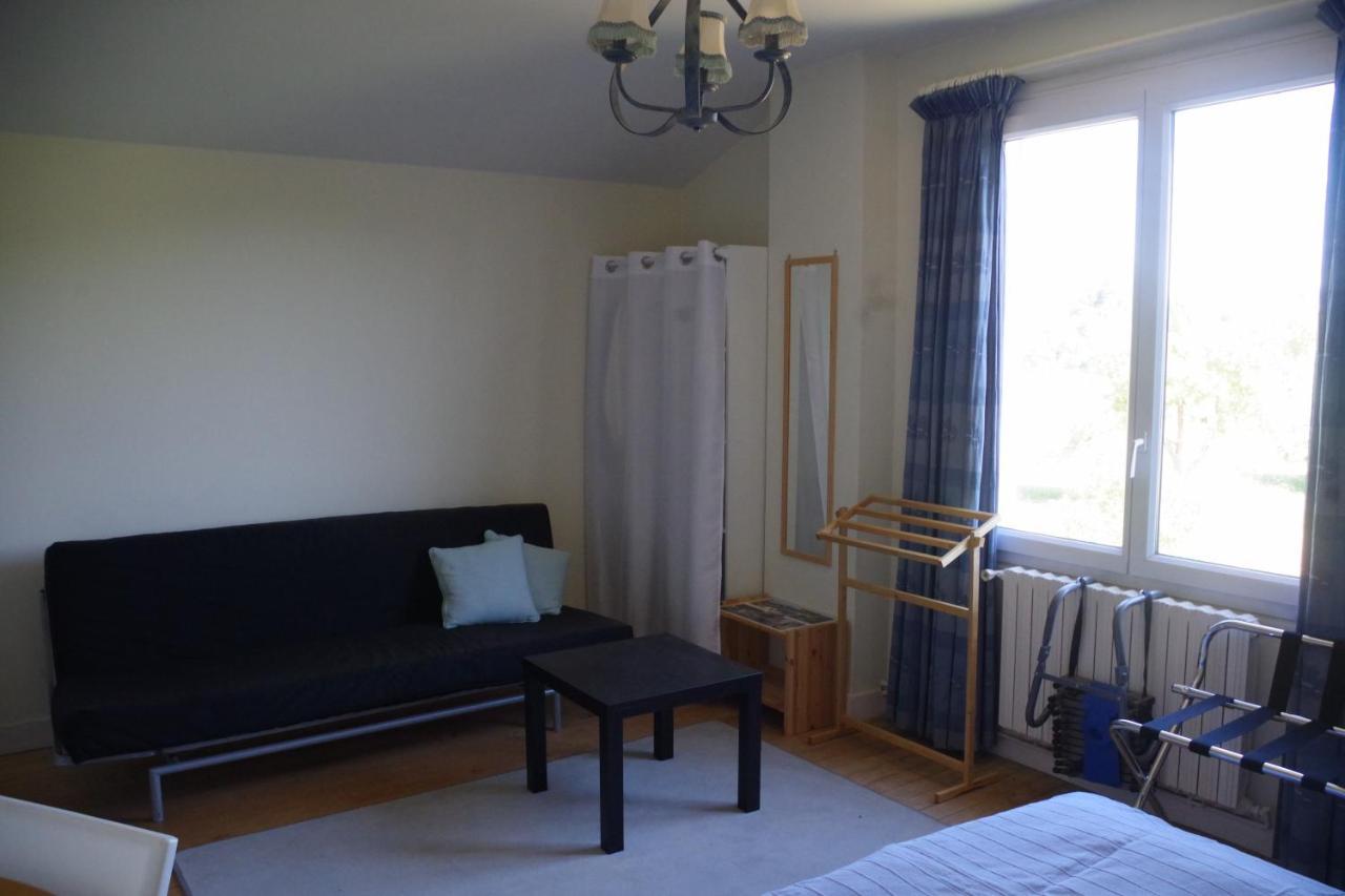 Bed and Breakfast Au Catalpa La Chapelle-Faucher Exterior foto